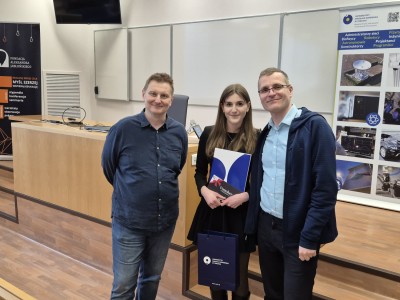  Kadry z finału w salach wykładowych Instytutu Fizyki. Kliknij, aby powiększyć zdjęcie.