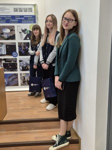  Kadry z finału w salach wykładowych Instytutu Fizyki. Kliknij, aby powiększyć zdjęcie.