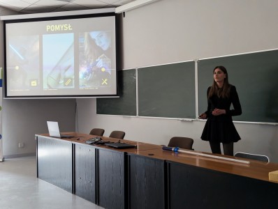  Kadry z finału w salach wykładowych Instytutu Fizyki. Kliknij, aby powiększyć zdjęcie.