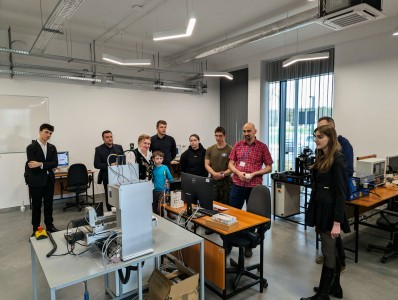  Kadry z finału w salach wykładowych Instytutu Fizyki. Kliknij, aby powiększyć zdjęcie.