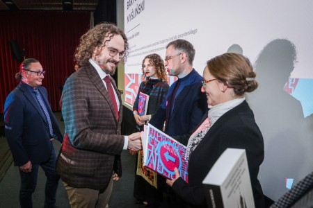 Kliknij, aby powiększyć zdjęcie.