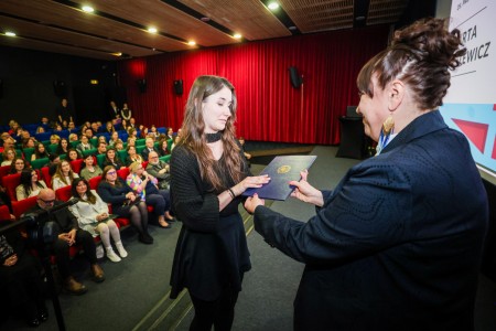 Kliknij, aby powiększyć zdjęcie.