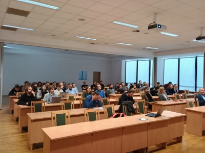 Click to zoom the picture.