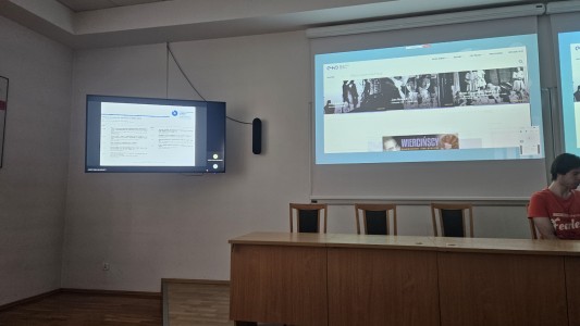 Click to zoom the picture.