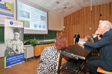 Wykład im. Antoniego Basińskiego [fot. Andrzej Romański]