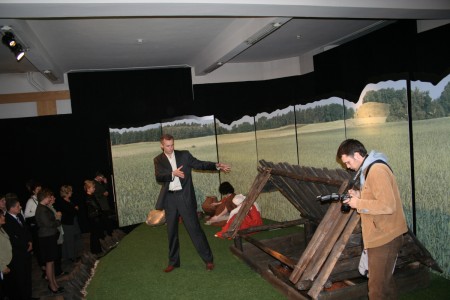 Click to zoom the picture.