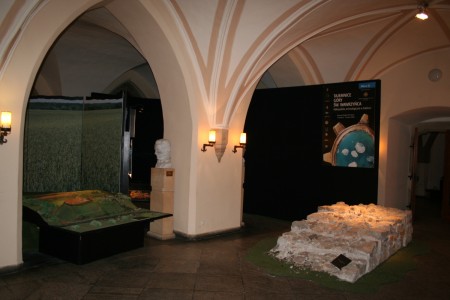 Click to zoom the picture.