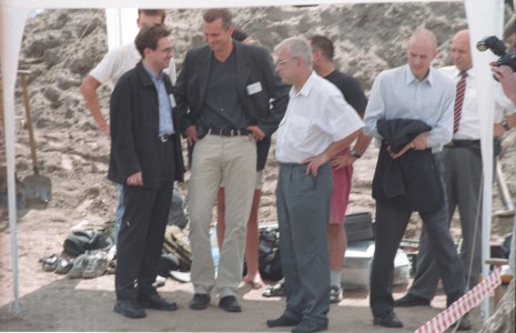 Click to zoom the picture.