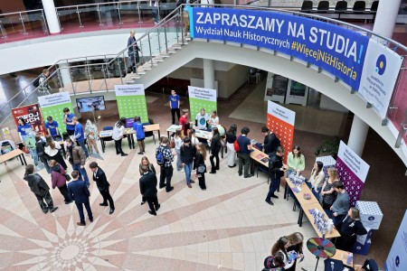 Click to zoom the picture.