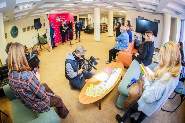 Kliknij, aby powiększyć zdjęcie.