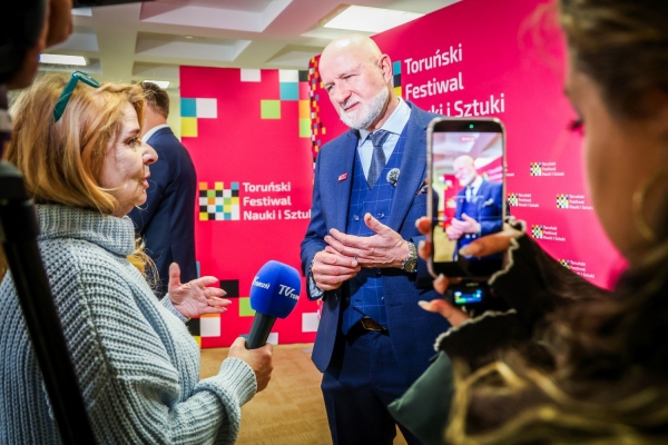 Kliknij, aby powiększyć zdjęcie.