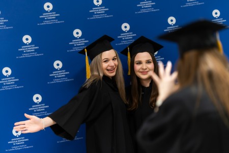 Dyplomatorium Kierunku Farmacja 2026. Kliknij, aby powiększyć zdjęcie.