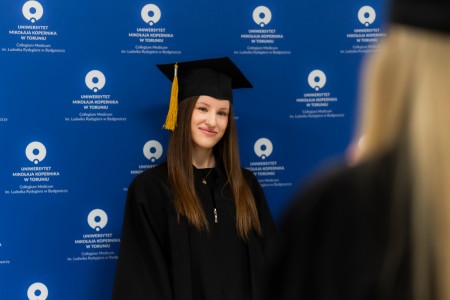 Dyplomatorium Kierunku Farmacja 2026. Kliknij, aby powiększyć zdjęcie.