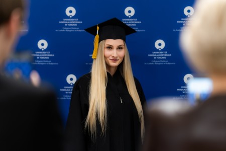 Dyplomatorium Kierunku Farmacja 2026. Kliknij, aby powiększyć zdjęcie.