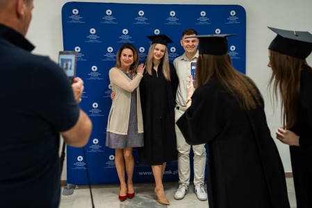 Dyplomatorium Kierunku Farmacja 2026. Kliknij, aby powiększyć zdjęcie.