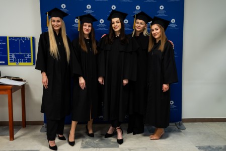 Dyplomatorium Kierunku Farmacja 2026. Kliknij, aby powiększyć zdjęcie.