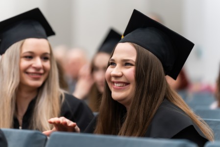 Dyplomatorium Kierunku Farmacja 2026. Kliknij, aby powiększyć zdjęcie.