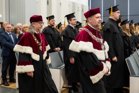 Dyplomatorium Kierunku Farmacja 2026. Kliknij, aby powiększyć zdjęcie.