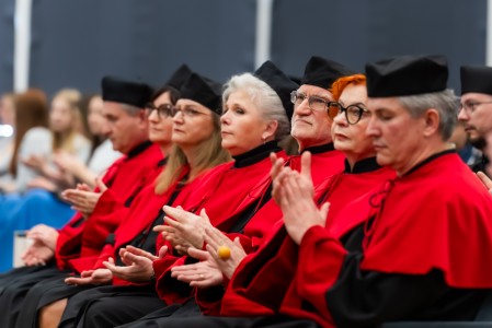 Dyplomatorium Kierunku Farmacja 2026. Kliknij, aby powiększyć zdjęcie.