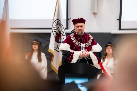 Dyplomatorium Kierunku Farmacja 2026. Kliknij, aby powiększyć zdjęcie.