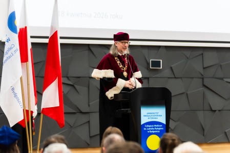 Dyplomatorium Kierunku Farmacja 2026. Kliknij, aby powiększyć zdjęcie.