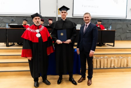 Dyplomatorium Kierunku Farmacja 2026. Kliknij, aby powiększyć zdjęcie.