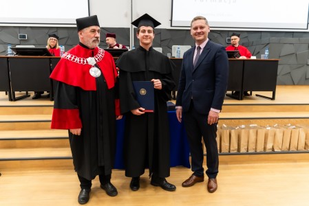 Dyplomatorium Kierunku Farmacja 2026. Kliknij, aby powiększyć zdjęcie.