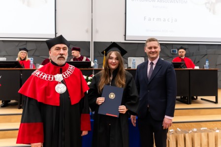 Dyplomatorium Kierunku Farmacja 2026. Kliknij, aby powiększyć zdjęcie.