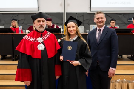 Dyplomatorium Kierunku Farmacja 2026. Kliknij, aby powiększyć zdjęcie.