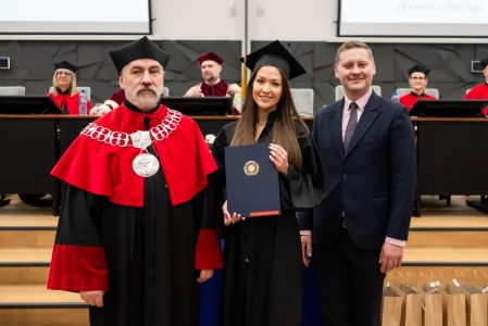 Dyplomatorium Kierunku Farmacja 2026. Kliknij, aby powiększyć zdjęcie.