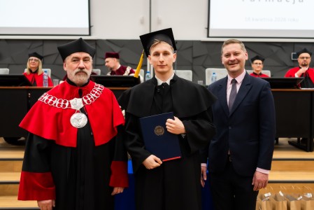 Dyplomatorium Kierunku Farmacja 2026. Kliknij, aby powiększyć zdjęcie.