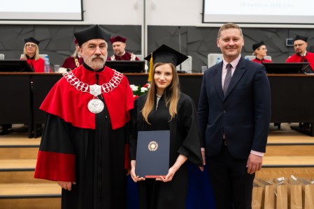 Dyplomatorium Kierunku Farmacja 2026. Kliknij, aby powiększyć zdjęcie.