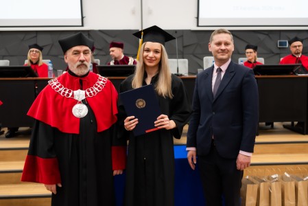 Dyplomatorium Kierunku Farmacja 2026. Kliknij, aby powiększyć zdjęcie.