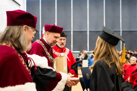 Dyplomatorium Kierunku Farmacja 2026. Kliknij, aby powiększyć zdjęcie.