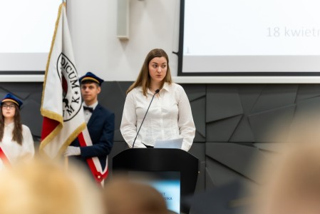 Dyplomatorium Kierunku Farmacja 2026. Kliknij, aby powiększyć zdjęcie.