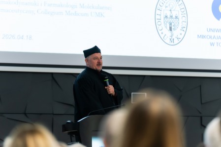 Dyplomatorium Kierunku Farmacja 2026. Kliknij, aby powiększyć zdjęcie.