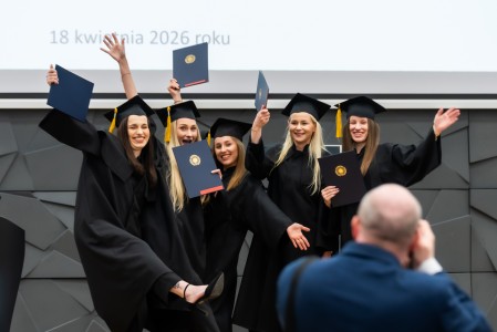 Dyplomatorium Kierunku Farmacja 2026. Kliknij, aby powiększyć zdjęcie.