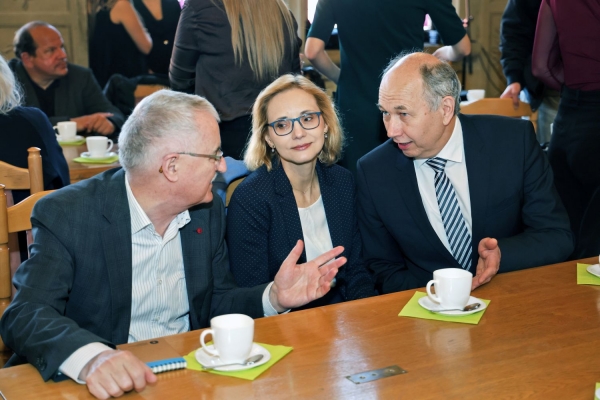 Kliknij, aby powiększyć zdjęcie.