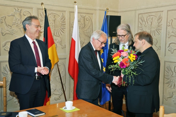 Kliknij, aby powiększyć zdjęcie.
