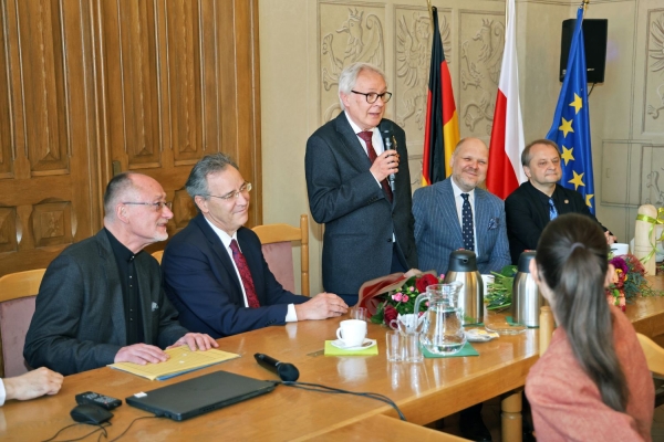 Kliknij, aby powiększyć zdjęcie.