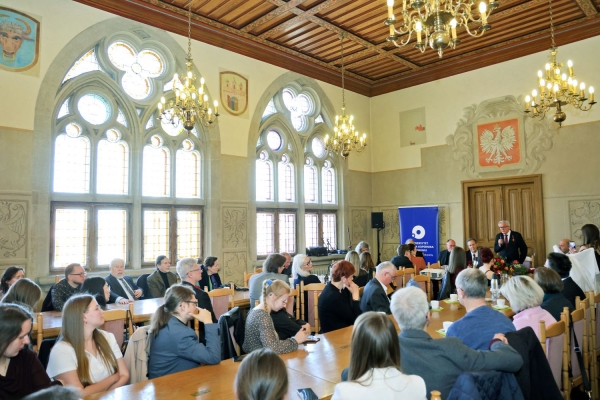 Kliknij, aby powiększyć zdjęcie.