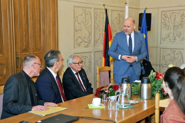 Kliknij, aby powiększyć zdjęcie.