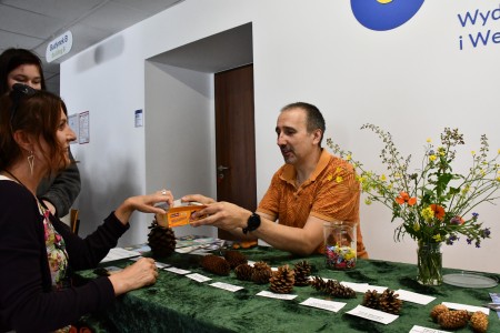 Kliknij, aby powiększyć zdjęcie.