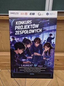 Kadry z konkursu odbywającego się w Audytorium Aleksandra Jabłońskiego na Wydziale FAiIS. Kliknij, aby powiększyć zdjęcie.