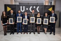 Click to zoom the picture.