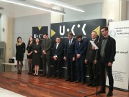 Click to zoom the picture.