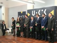 Click to zoom the picture.