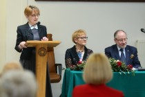 Click to zoom the picture.