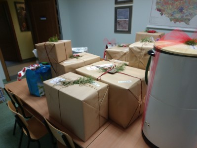 Click to zoom the picture.