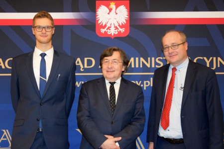 Click to zoom the picture.